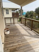 16712 Fletcher Christian in Jamaica Beach, TX - Building Photo - Building Photo