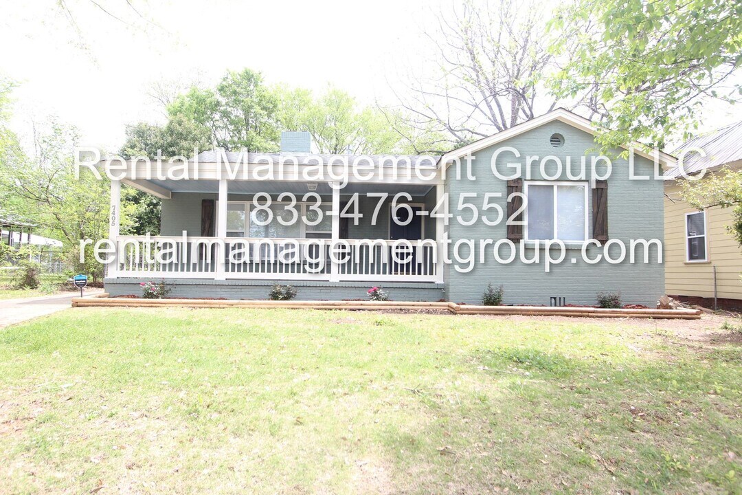 7405 Division Ave in Birmingham, AL - Building Photo