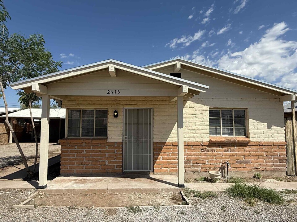 2515 E Linden St in Tucson, AZ - Building Photo