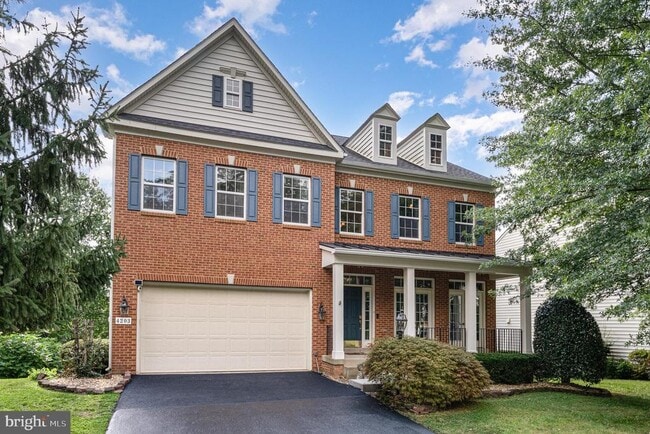 4203 Talon Dr