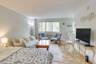 2710 Macomb St NW, Unit SI FL3-ID1546421P in Washington, DC - Building Photo
