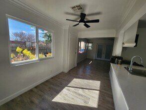 2910 Lincoln Park Ave in Los Angeles, CA - Building Photo - Building Photo