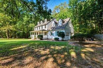 1704 Clear Springs Cir in South Chesterfield, VA - Building Photo - Building Photo