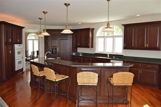 711 Berkshire Ct in Downers Grove, IL - Building Photo - Building Photo