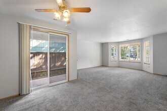 4410 NE 152nd Ave in Vancouver, WA - Building Photo - Building Photo