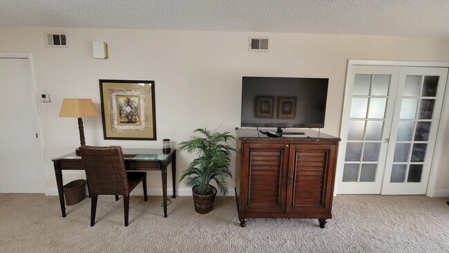 29200 Bay Hollow Dr, Unit 3312 in Zephyrhills, FL - Building Photo - Building Photo