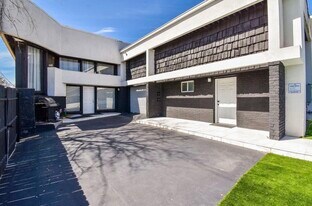 4802 Elser St, Unit 2A in Houston, TX - Building Photo