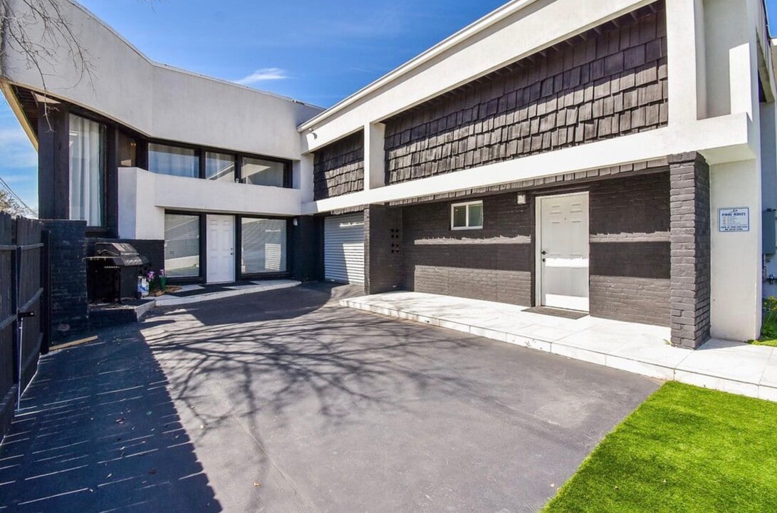 4802 Elser St, Unit 2A in Houston, TX - Building Photo