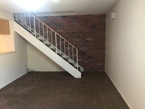 12153 Wintergreen Dr in Lakeside, CA - Building Photo - Building Photo