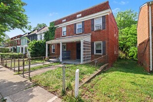 2127 Idlewood Ave in Richmond, VA - Building Photo