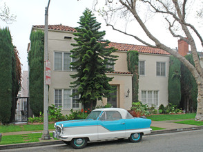 139 S Bedford Dr in Beverly Hills, CA - Building Photo - Building Photo