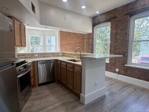92 E Pearl St in New Haven, CT - Building Photo - Building Photo