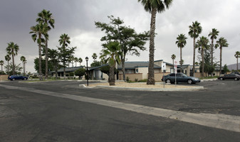 Hesperia Gardens Apartments