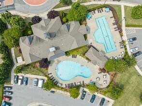 10122 Glen Autumn Rd in Raleigh, NC - Building Photo - Building Photo