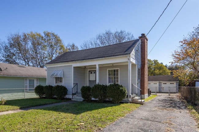 property at 1220 Hammond Ave