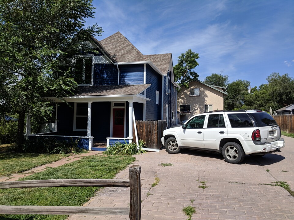 237 Gay St, Unit D in Longmont, CO - Foto de edificio