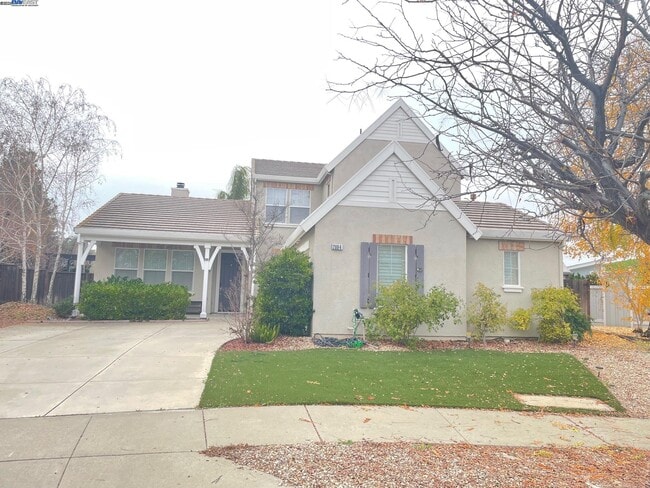 property at 2894 Lenzie Ct