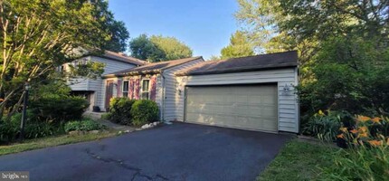 12720 Bradwell Rd in Herndon, VA - Building Photo - Building Photo