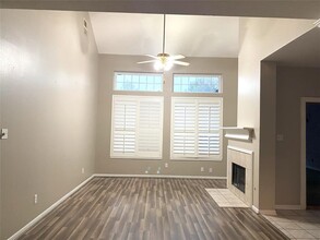 7710 Misty Fern Ct in Houston, TX - Building Photo - Building Photo