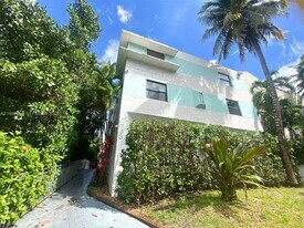 753 Michigan Ave in Miami Beach, FL - Building Photo