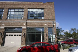 106 N 2nd St in West Dundee, IL - Building Photo - Building Photo