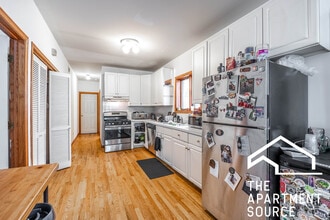 918 N Paulina St, Unit 2 in Chicago, IL - Building Photo - Building Photo