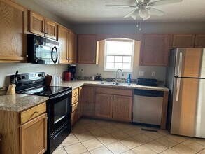 207 Vineyard Rd in Elizabethtown, KY - Building Photo - Building Photo