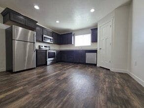 4193 W High Gallery Ct in Herriman, UT - Building Photo - Building Photo