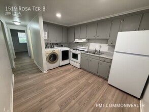 1519 Rosa Terrace in Charlottesville, VA - Building Photo - Building Photo
