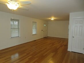 1210 W High St in Petersburg, VA - Building Photo - Building Photo