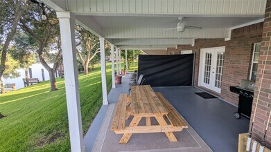 2925 County Rd 519 in Brazoria, TX - Building Photo - Building Photo