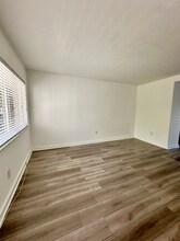 631 NE 72nd Terrace in Miami, FL - Building Photo - Building Photo