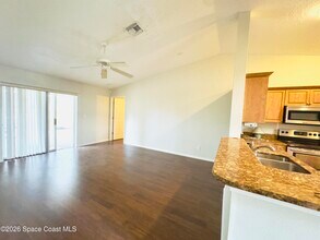 858 Villa Dr in Melbourne, FL - Building Photo - Building Photo