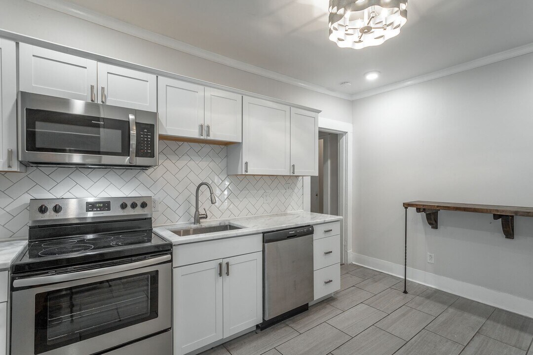 1420 Hixson Pike in Chattanooga, TN - Building Photo