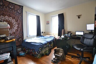 20 Claymoss Rd in Boston, MA - Foto de edificio - Building Photo