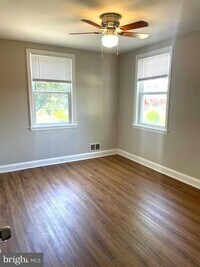 1049 Reverdy Rd photo'