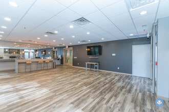 Chateau At Holmes Lake in Lincoln, NE - Foto de edificio - Building Photo