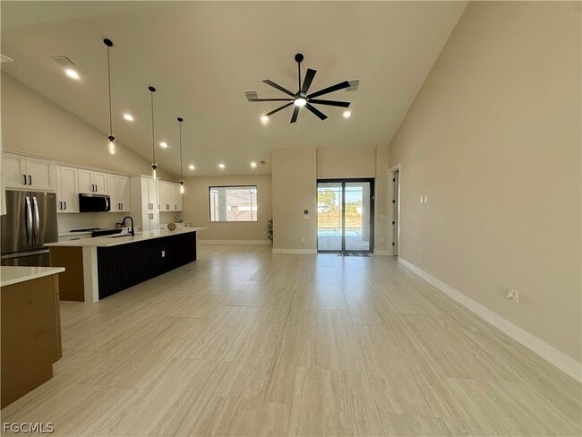 property at 106 NE 8th Pl