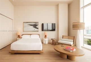 275 SW 6th St in Miami, FL - Building Photo - Building Photo