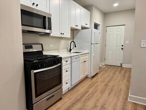 1709 N Maplewood Ave in Chicago, IL - Building Photo - Building Photo