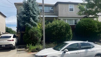 253-27 Craft Ave in Queens, NY - Building Photo