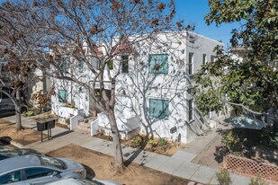 1237 E 1st St in Long Beach, CA - Building Photo