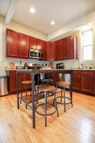 1357 W Barry Ave, Unit CH1 in Chicago, IL - Building Photo