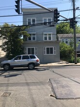 208 Ashford Ave in Dobbs Ferry, NY - Building Photo - Building Photo