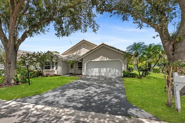property at 5333 Pine Cir