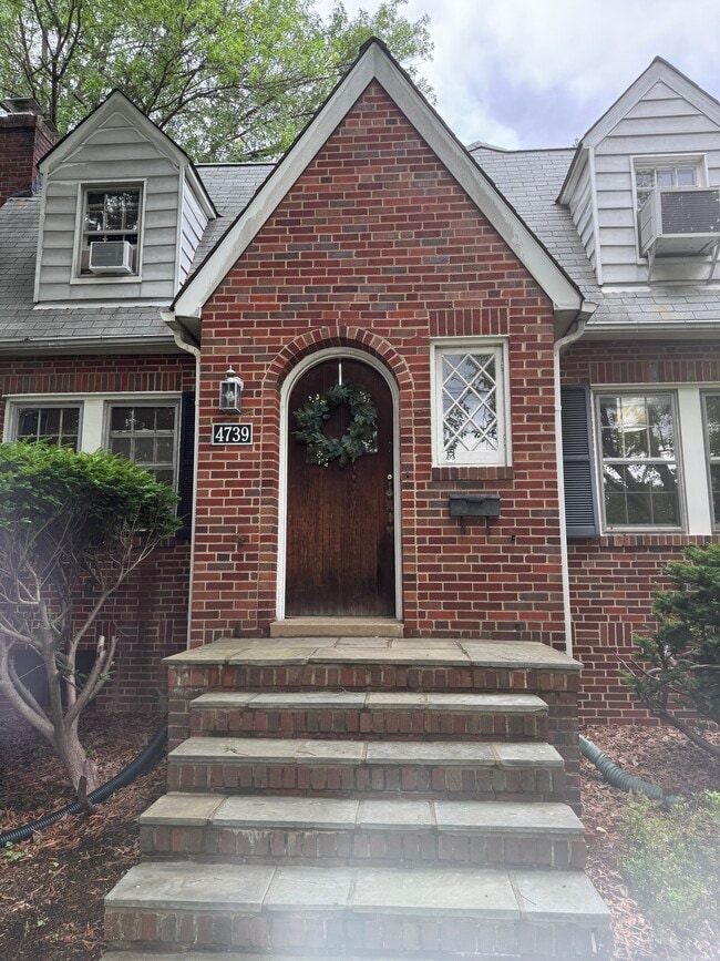 4739 16th St N in Arlington, VA - Building Photo - Building Photo