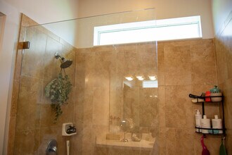 1049 Normandie Way in Vero Beach, FL - Building Photo - Building Photo