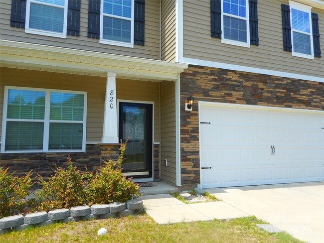 820 Larmore Ave in Charlotte, NC - Building Photo - Building Photo