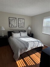 3586 N University Dr, Unit U-6 in Coral Springs, FL - Foto de edificio - Building Photo