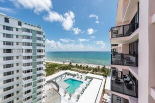 5225 Collins Ave in Miami, FL - Building Photo